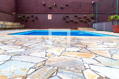 Apartamento à venda com 117m², 2 quartos e 2 vagas Apartamento à venda com 117m², 2 quartos e 2 vagasPiscina