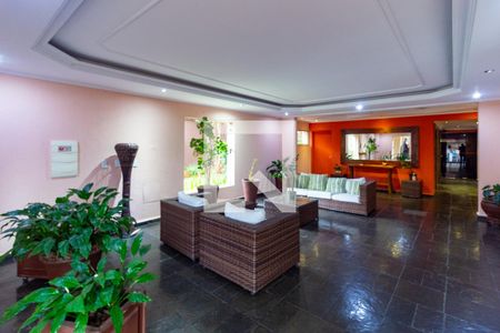 Apartamento à venda com 117m², 2 quartos e 2 vagas Apartamento à venda com 117m², 2 quartos e 2 vagasHall de Entrada Social