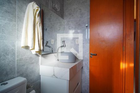 Casa à venda com 162m², 3 quartos e 3 vagasBanheiro suíte