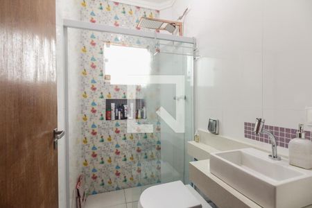 Casa à venda com 152m², 3 quartos e 2 vagasBanheiro Social 