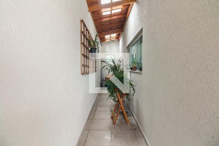 Casa à venda com 152m², 3 quartos e 2 vagasQuintal e Churrasqueira/Corredor de Acesso 