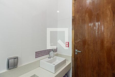 Casa à venda com 152m², 3 quartos e 2 vagasBanheiro Social 