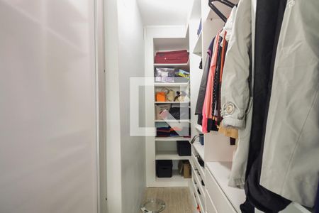Casa à venda com 152m², 3 quartos e 2 vagasCloset Suíte 