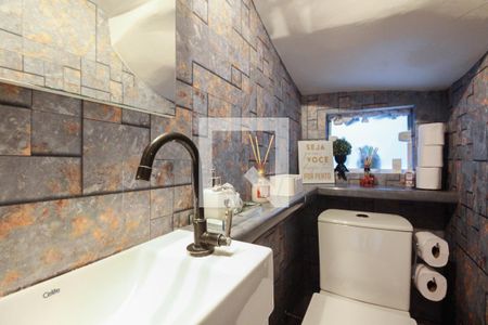 Casa à venda com 152m², 3 quartos e 2 vagasLavabo 