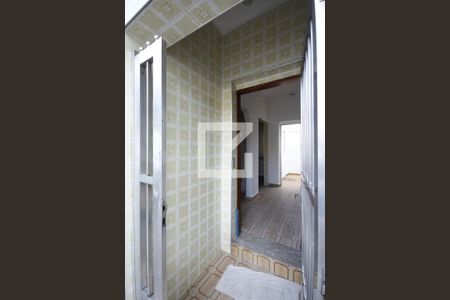 Casa à venda com 64m², 1 quarto e sem vagaEntrada