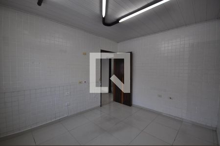 Quarto 1 de casa para alugar com 2 quartos, 80m² em Vila Nilo, São Paulo