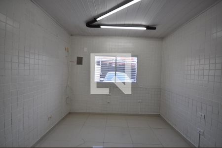 Quarto 1 de casa para alugar com 2 quartos, 80m² em Vila Nilo, São Paulo