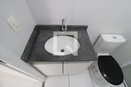 Apartamento para alugar com 34m², 2 quartos e sem vagaDetalhe banheiro 