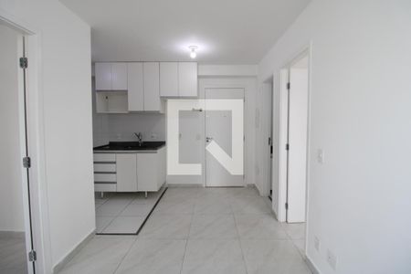 Sala - Cozinha  de apartamento para alugar com 2 quartos, 34m² em Barra Funda, São Paulo