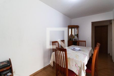 Apartamento à venda com 77m², 3 quartos e 1 vagaSala 