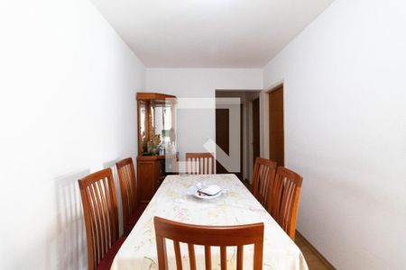 Apartamento à venda com 77m², 3 quartos e 1 vagaSala 