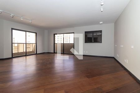 Sala de apartamento para alugar com 3 quartos, 202m² em Indianópolis, São Paulo