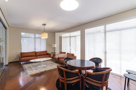 Apartamento para alugar com 202m², 3 quartos e 3 vagas Apartamento para alugar com 202m², 3 quartos e 3 vagasÁrea comum do prédio - Salão de Festas