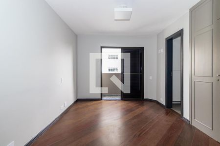 Apartamento para alugar com 202m², 3 quartos e 3 vagas Apartamento para alugar com 202m², 3 quartos e 3 vagasSuíte 2