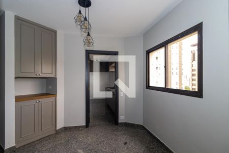 Apartamento para alugar com 202m², 3 quartos e 3 vagas Apartamento para alugar com 202m², 3 quartos e 3 vagasCopa