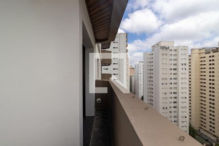 Apartamento para alugar com 202m², 3 quartos e 3 vagas Apartamento para alugar com 202m², 3 quartos e 3 vagasSuíte 2 Varanda