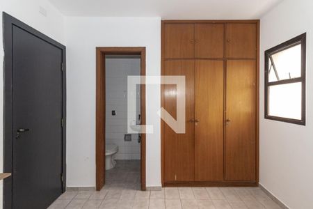 Apartamento para alugar com 202m², 3 quartos e 3 vagas Apartamento para alugar com 202m², 3 quartos e 3 vagasQuarto