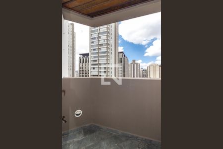 Apartamento para alugar com 202m², 3 quartos e 3 vagas Apartamento para alugar com 202m², 3 quartos e 3 vagasVaranda da Sala de Jantar