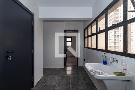 Apartamento para alugar com 202m², 3 quartos e 3 vagas Apartamento para alugar com 202m², 3 quartos e 3 vagasÁrea de serviço