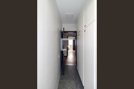 Apartamento para alugar com 202m², 3 quartos e 3 vagas Apartamento para alugar com 202m², 3 quartos e 3 vagasÁrea de serviço