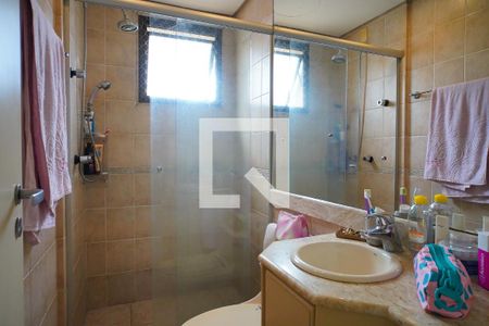 Banheiro da Suíte de apartamento à venda com 2 quartos, 67m² em Boa Vista, Porto Alegre