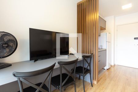 Sala/Cozinha de kitnet/studio para alugar com 1 quarto, 31m² em Moema, São Paulo