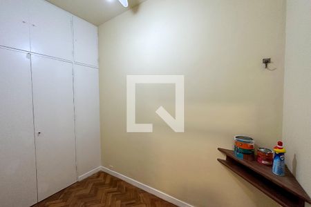 Apartamento para alugar com 128m², 3 quartos e 1 vagaQuarto de Serviço