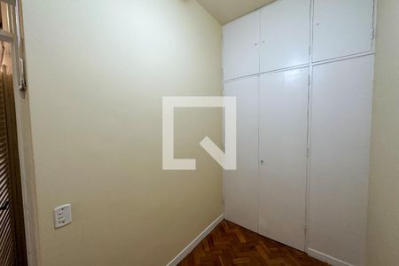 Apartamento para alugar com 128m², 3 quartos e 1 vagaQuarto de Serviço