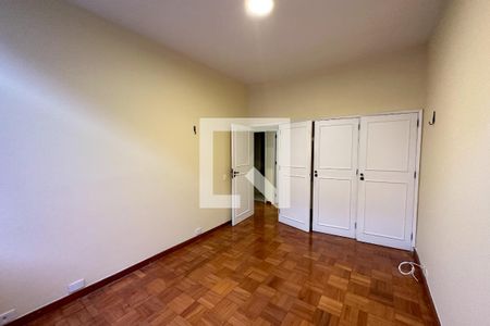 Apartamento para alugar com 128m², 3 quartos e 1 vagaQuarto 02