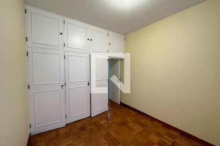 Quarto 01 de apartamento para alugar com 3 quartos, 128m² em Copacabana, Rio de Janeiro