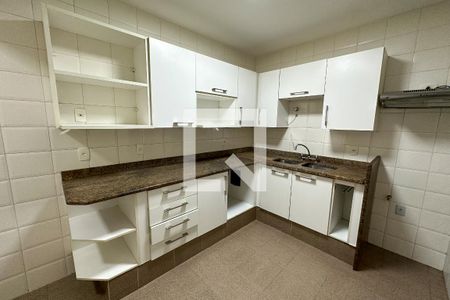 Apartamento para alugar com 128m², 3 quartos e 1 vagaCozinha