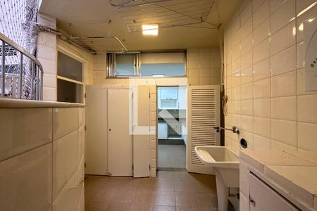 Apartamento para alugar com 128m², 3 quartos e 1 vagaÁrea de Serviço