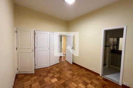 Apartamento para alugar com 128m², 3 quartos e 1 vagaSuíte