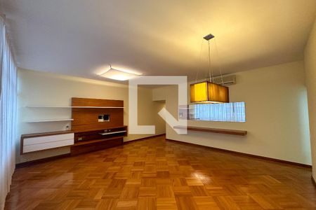 Sala de apartamento para alugar com 3 quartos, 128m² em Copacabana, Rio de Janeiro