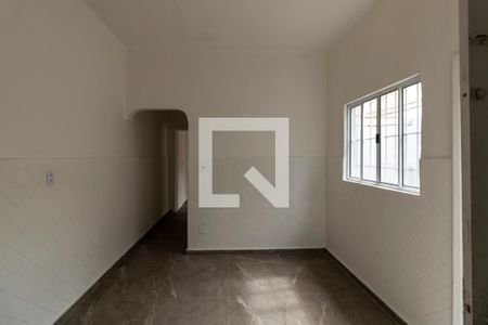 Casa à venda com 220m², 3 quartos e 2 vagas Casa à venda com 220m², 3 quartos e 2 vagasSala de Jantar