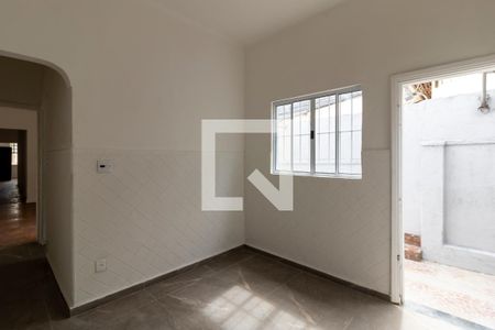 Casa à venda com 220m², 3 quartos e 2 vagas Casa à venda com 220m², 3 quartos e 2 vagasSala de Jantar