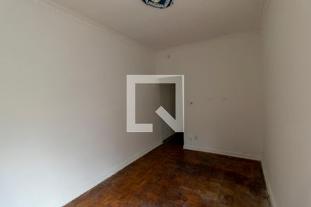 Casa à venda com 220m², 3 quartos e 2 vagas Casa à venda com 220m², 3 quartos e 2 vagasSala