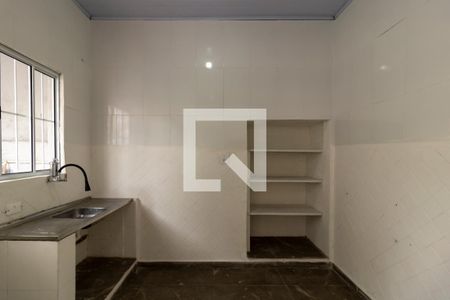 Casa à venda com 220m², 3 quartos e 2 vagas Casa à venda com 220m², 3 quartos e 2 vagasCozinha