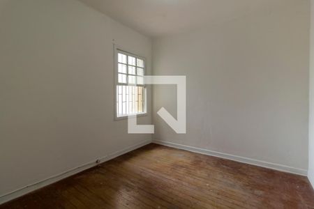 Casa à venda com 220m², 3 quartos e 2 vagas Casa à venda com 220m², 3 quartos e 2 vagasQuarto 2