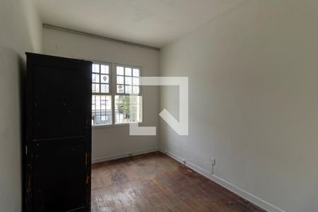 Casa à venda com 220m², 3 quartos e 2 vagas Casa à venda com 220m², 3 quartos e 2 vagasQuarto 1
