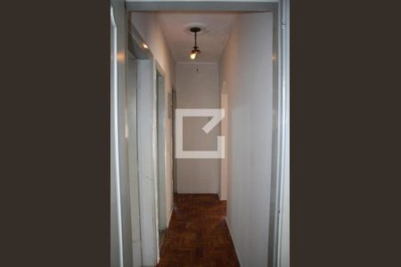 Casa à venda com 120m², 2 quartos e 4 vagasCorredor