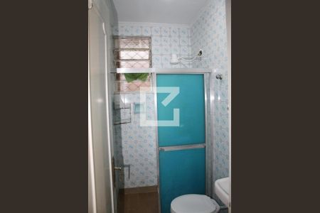 Casa à venda com 120m², 2 quartos e 4 vagasBanheiro social