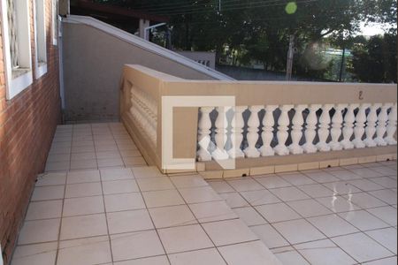 Casa à venda com 120m², 2 quartos e 4 vagasQuintal frente