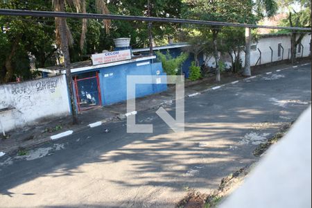 Casa à venda com 120m², 2 quartos e 4 vagasQuintal frente vista