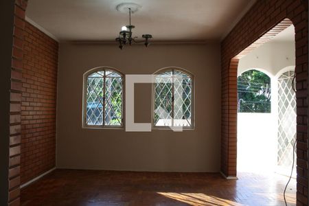 Sala de casa à venda com 2 quartos, 120m² em Jardim dos Oliveiras, Campinas