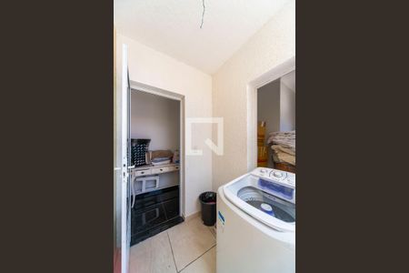 Apartamento à venda com 110m², 2 quartos e 2 vagas Apartamento à venda com 110m², 2 quartos e 2 vagasÁrea de Serviço