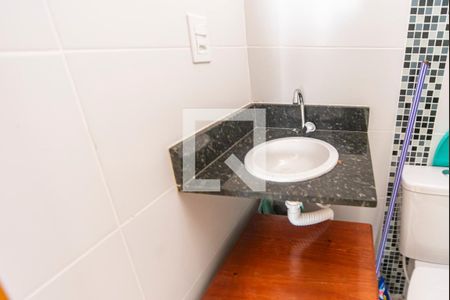 Banheiro  de apartamento à venda com 2 quartos, 110m² em Vila Dora, Santo André
