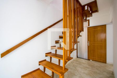 Sala de casa à venda com 3 quartos, 114m² em Vila Pires, Santo André