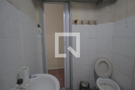 Casa à venda com 184m², 5 quartos e 2 vagasBanheiro