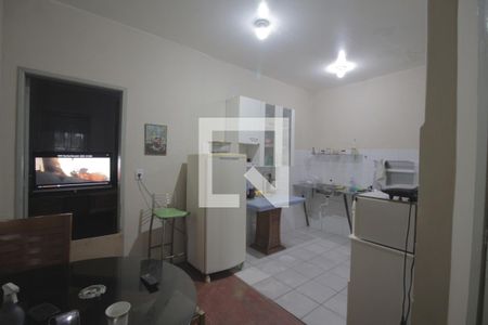 Casa à venda com 184m², 5 quartos e 2 vagasCozinha